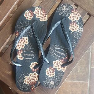 NEW Havaianas